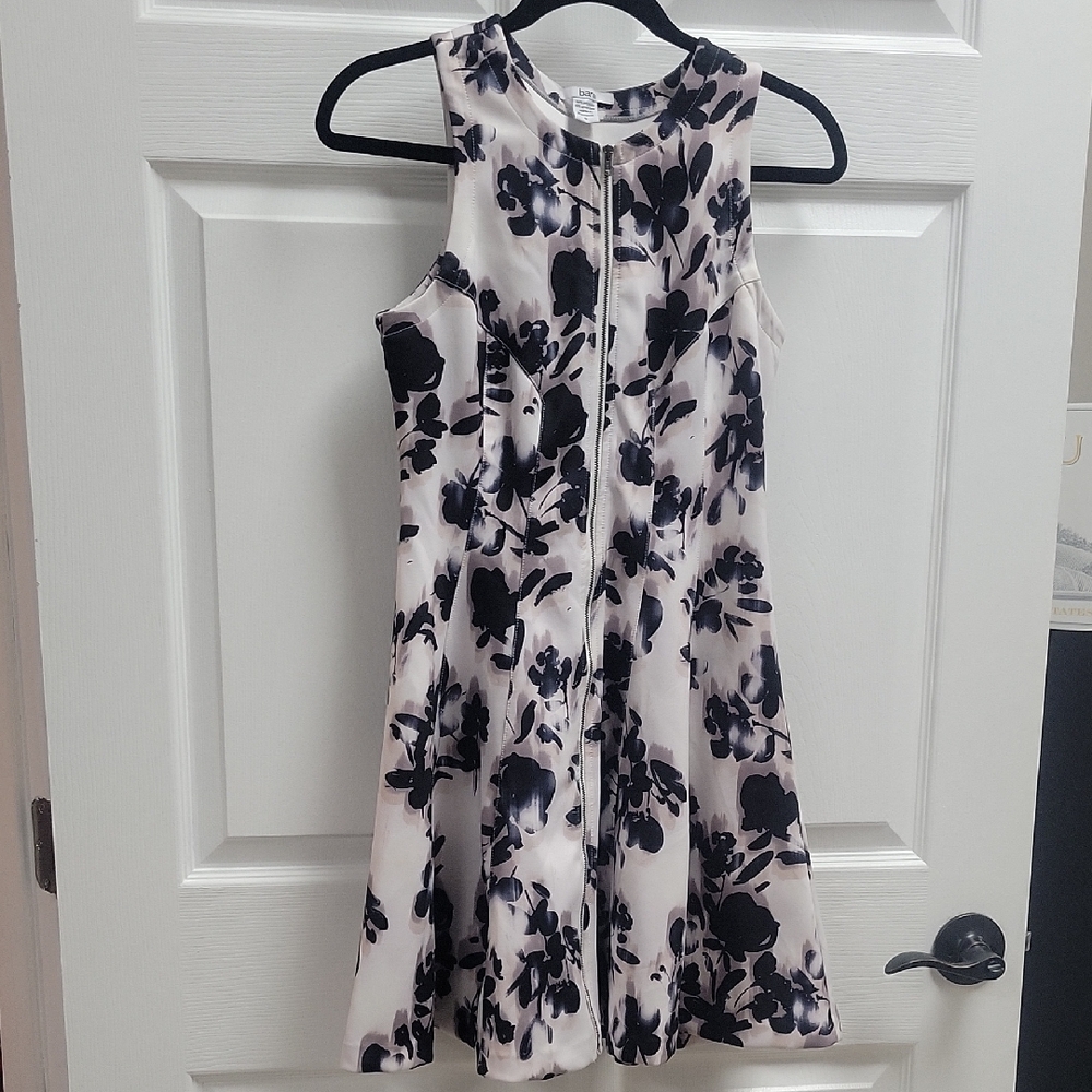 Bar III Black and White Floral Mini Dress Gently Used Size S